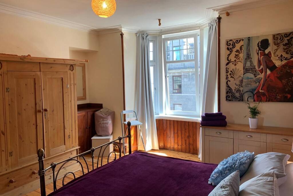 Spacious 2 Bedroom Apartment In Aberdeen City Bagian luar foto