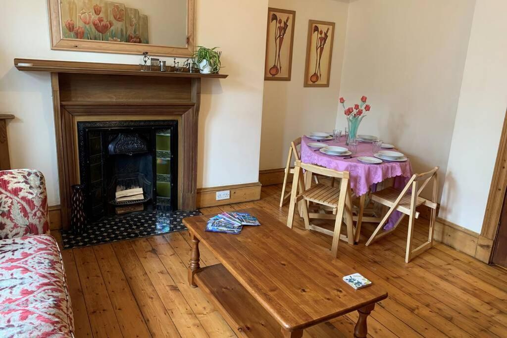 Spacious 2 Bedroom Apartment In Aberdeen City Bagian luar foto